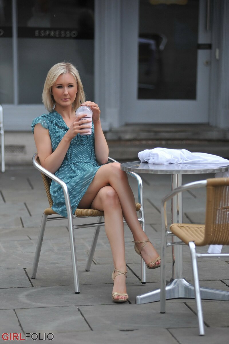 Адель, 39 лет, 1 размер груди